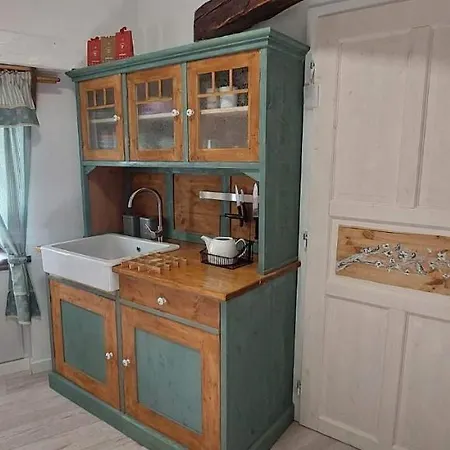 Javorek Apartment *
